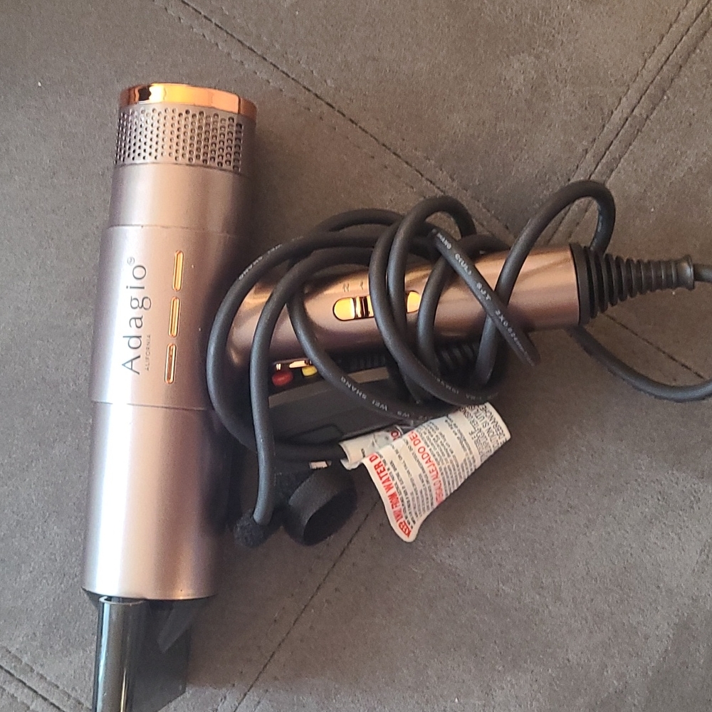 Blow dryer